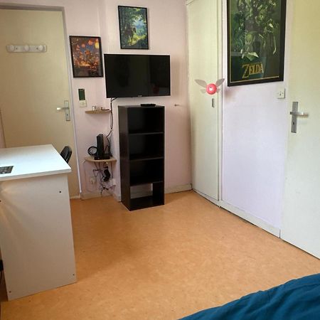 Zelda Apartment เบอซองซง ภายนอก รูปภาพ