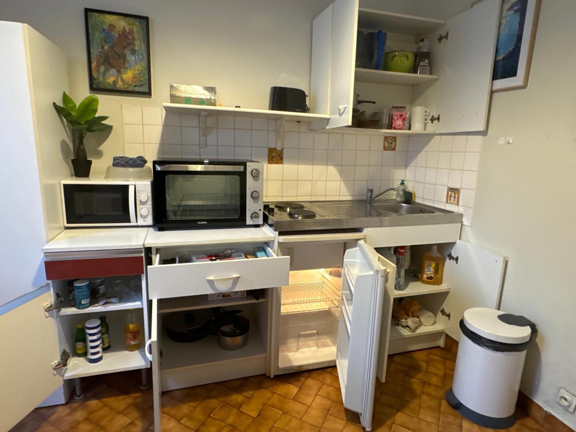 Zelda Apartment เบอซองซง ภายนอก รูปภาพ